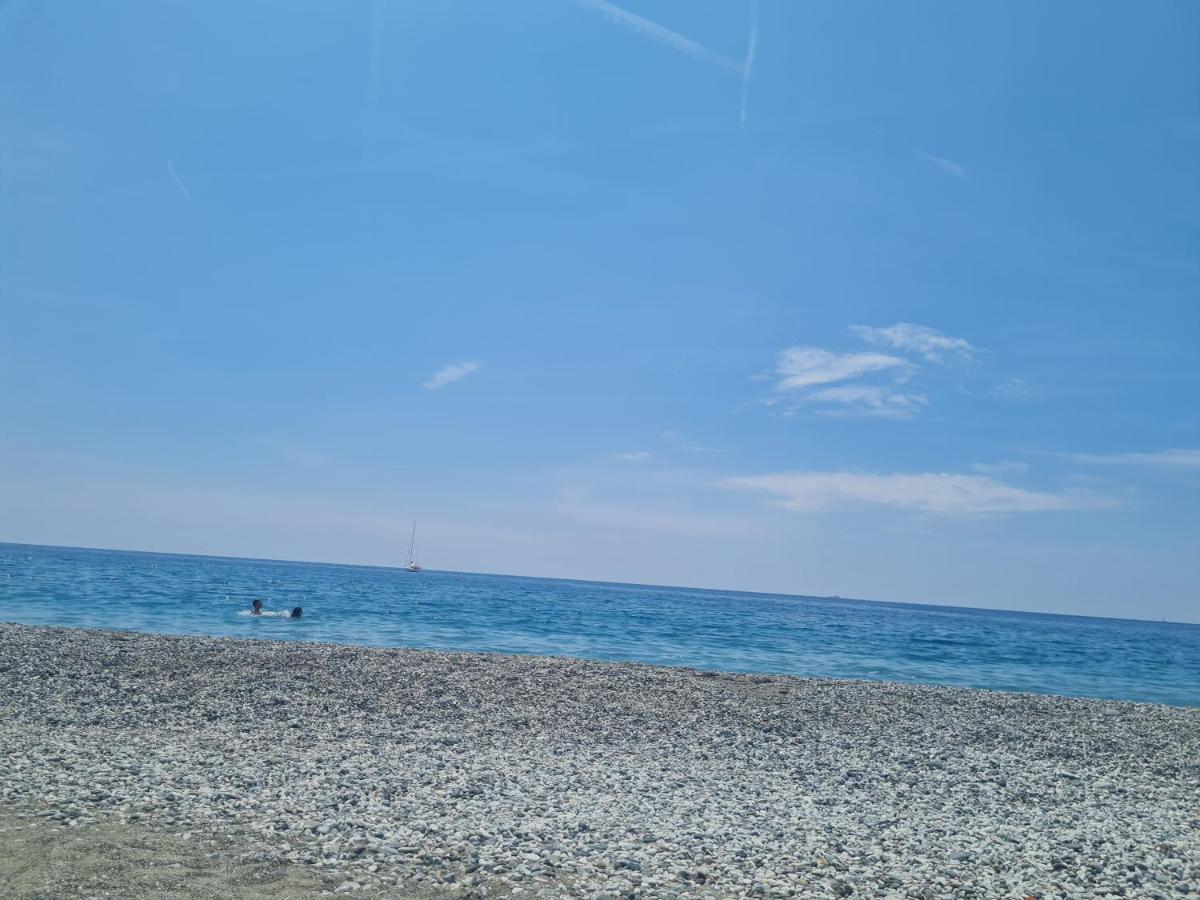 Il Nido Di Sven Lägenhet Casarza Ligure Exteriör bild